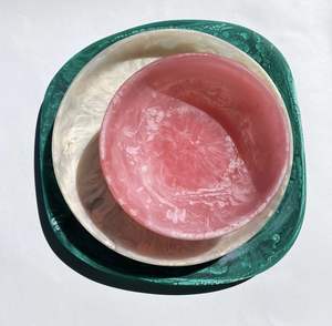 BELOW Customize Colorful Handmade Best Quality Full Resin Bowl with Base for Chocolate, Candy, Sweets and Jewelry - Product Image 3