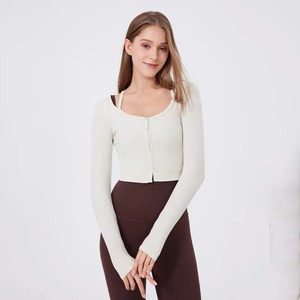 Top de yoga pour femmes, couleur unie, manches longues, chemise de gymnastique, doux, extensible, respirant, séchage rapide, vêtements de sport pour femmes. - Product Image 3