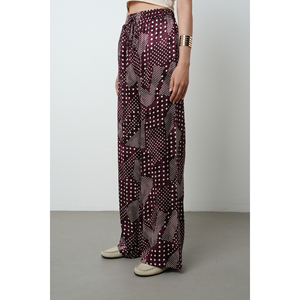 กางเกงขากว้างลายจุดสีเบอร์กันดีของผู้หญิงกางเกงเอวยางยืดและกางเกงชั้นใน - Product Image 5