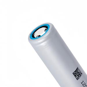 Batteria al Litio Cilindrica Ricaricabile di Alta Gamma, 3.6V 3.7V 18650 3000mAh 10C 30q, Ricarica Rapida per Utensili Elettrici - Product Image 4