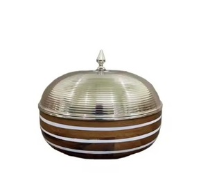 Serveur de nourriture en casserole attrayant en métal de concepteur fait à la main personnalisé à forte demande pour les fournitures de luxe d'hôtels - Product Image 5