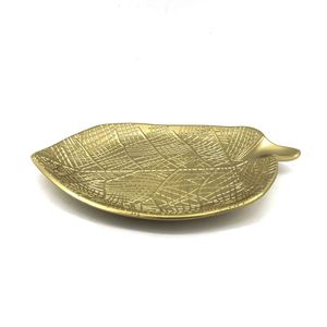 Plateau de feuille de bananier décoratif doré plateau en résine assiette de service élégante plat de feuille texturée décoration de table de maison de luxe - Product Image 2