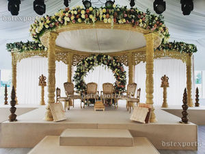 Design somptueux Mandap pour cérémonie de mariage hindou Big Bash décor de mariage Mandap en bois London Most Stunning Indoor Wedding Mandap - Product Image 5