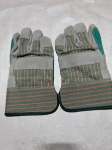 Venta al por mayor Protección Industria DE LA CONSTRUCCIÓN Rigger Seguridad Trabajo Guantes de cuero Material Vaca Split Guantes de trabajo de cuero - Product Image 5