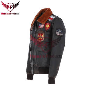 Chaqueta de bombardero de cuero Vintage para hombre en estilo café Maverick para personalizar la elegancia atemporal - Product Image 2