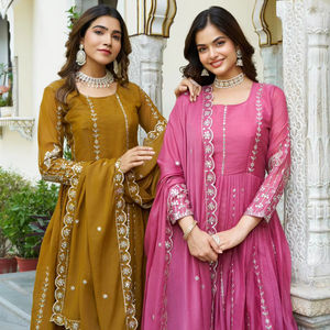 Collection spéciale robe longue Star Georgette Festival catalogue complet disponible au tarif de gros, collection premium. - Product Image 1