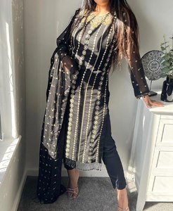 Ensemble de Kurti noir de concepteur de festival spécial pour les vêtements indiens et pakistanais nouvelle arrivée - Product Image 2