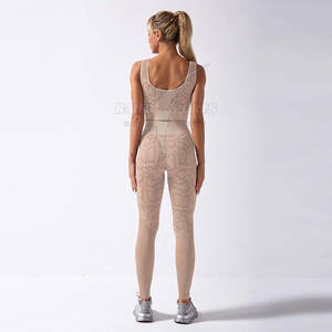 Ropa de gimnasio sin costuras transpirable de secado rápido para mujer, ropa de Yoga para Fitness que incluye Sujetador deportivo de Yoga en blanco de talla XS, forro de LICRA - Product Image 2