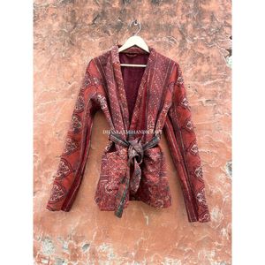 Albornoz corto estampado Ajrakh de algodón para mujer al por mayor, chaqueta de invierno bordada Kantha hecha a mano con estilo étnico tejido - Product Image 2