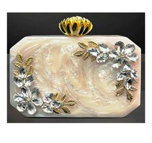 Pochette de soirée en résine époxy peinte à la main, écologique, imperméable, motif fleurs et diamants, fermeture magnétique, par Ocean Mist - Product Image 4