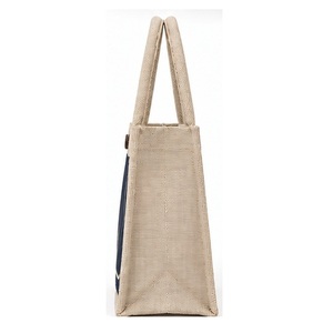 Bolsa de Yute Natural Negra con Bolsillo Frontal de Lona con Ribete, 17x13x6 Pulgadas, Venta al Por Mayor, Logotipo Personalizado - Product Image 4