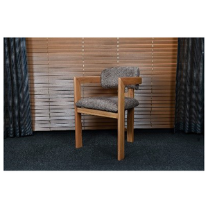 เก้าอี้ไม้สามขาที่ทันสมัยมีสไตล์พร้อมที่นั่งหุ้มเบาะเหมาะสำหรับห้องนั่งเล่นกลางแจ้งและพื้นที่ในโรงแรม - Product Image 1