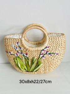 Sac en jacinthe d'eau Matériau naturel tissé à la main du Vietnam Parfait pour la mode estivale ou l'utilisation de cadeaux par 99 Gold Data - Product Image 3