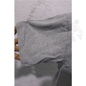 เสื้อยืดผ้าฝ้ายสีเทาหนา300แกรมโลโก้ ranzia OEM ใช้ได้ทั้งชายและหญิงไซส์ใหญ่พิเศษเหมาะสำหรับยิมและสตรีทแวร์ - Product Image 6