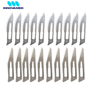 Juego de Instrumentos Quirúrgicos de Acero Inoxidable de Alta Calidad con Logotipo Personalizado INNOVAMED, Hoja de Cuchillo Quirúrgico, Fuente Manual, Estándar de Seguridad - Product Image 3