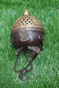 กระถางธูปทองเหลืองและหินอ่อนที่สง่างามสำหรับการทำสมาธิและน้ำมันหอมระเหยที่หรูหราผู้ถือกลิ่นหอมสำหรับการพักผ่อนที่บ้าน - Product Image 4