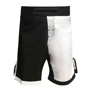 Nouveauté : Shorts de boxe pour hommes personnalisés en 100 % nylon polyester, haute qualité, confortables, fabrication de pointe, teinture unie - Product Image 4