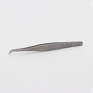Pinzas Profesionales de Acero Inoxidable con Punta Recta Dentada de Zona Industries para Extensiones de Pestañas 3D de Volumen, 11 cm - Product Image 5