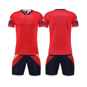 เสื้อฟุตบอลแขนสั้นฤดูร้อนแบบใหม่ ดีไซน์โลโก้ตามสั่ง ระบายอากาศได้ดี น้ำหนักเบา พร้อมลายพิมพ์ดิจิทัลซับเหงื่อ - Product Image 5