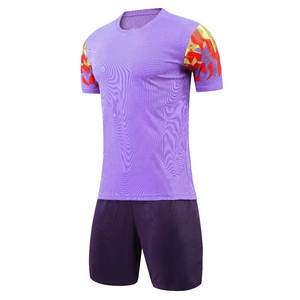 Conjunto de uniforme de fútbol con logotipo personalizado de alta calidad, ropa deportiva de fútbol de secado rápido, opción al por mayor disponible - Product Image 5