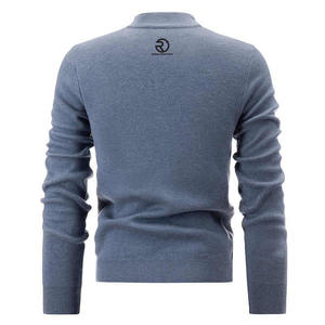 Nuevo estilo de prendas de punto fabricante personalizado Otoño Invierno azul cuello alto manga larga suéter hombres 100% algodón sudadera - Product Image 5