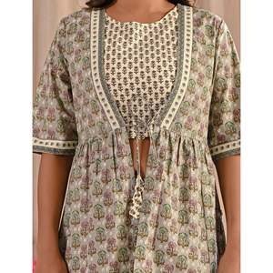 ชุดเซ็ตเสื้อคลุมไหล่ผ้าฝ้ายพิมพ์ลายสีเทา พร้อมกางเกงขาสั้น 2 ชิ้น สำหรับใส่ทุกวัน ไซส์ XS ตกแต่งด้วยลูกไม้ แขนสามส่วน เหมาะสำหรับฤดูร้อน - Product Image 2