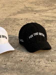 Custom Lamb Wool Winter Baseball Cap Curved Brim Warm British Style Retro Classic Plaid Baseball <b>Hat</b> for <b>Men</b> - Product Image 4