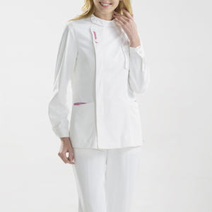 Nueva entrega rápida de uniformes médicos para correr, conjuntos antiarrugas para mujeres con logotipo personalizado y diseño de uniformes de dentista - Product Image 2