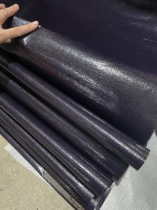 Tissu de bâche PE bleu/charbon de bois Protection solaire longue durée Style uni Résistant à l'eau Capacité d'étanchéité à long terme - Product Image 3