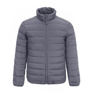Veste matelassée de haute qualité pour hommes, veste d'hiver personnalisée Oem coupe-vent avec fermeture à glissière et style formel pour une chaleur élégante - Product Image 2