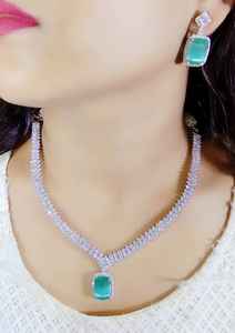 Dernier modèle de collier élégant en diamant américain serti d'une pierre rouge pour les femmes Mariage Fête Porter des bijoux indiens pour les femmes - Product Image 5