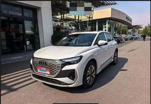 VENTA ORIGINAL: AUTO <span class=keywords><strong>Audi</strong></span> <span class=keywords><strong>Q4</strong></span> E-tron 2026 USADO EN EXCELENTES CONDICIONES - Product Image 3