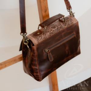 Bolsos cruzados de cuero para mujer hechos a mano y hechos a mano, bolso bohemio personalizado de cuero genuino de alta calidad - Product Image 5