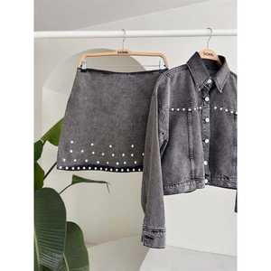 Traje de Mezclilla Vintage 9930 con Detalles de Piedras - Product Image 3