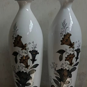 แจกันดอกไม้เหล็กทำด้วยมือคุณภาพสูงแจกันโลหะสำหรับตกแต่งบ้านและโรงแรมดีไซน์ทันสมัยสำหรับการตกแต่งภายในวันเกิดงานแต่งงาน - Product Image 1