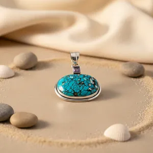 Pendentif en argent 925 fait main pour femmes, pierre turquoise, bijoux religieux en pierres précieuses avec des accents de perles d'or, de cristal et de diamants - Product Image 3