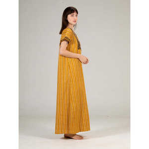 Camisón Largo Evolve para Mujer, 100% Algodón Estampado, Ropa de Dormir Súper Cómoda, Estilo Casual con Cierre de Botones, Talla XS para Verano - Product Image 3