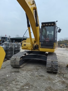 Excavadora de Orugas Komatsu PC200-8 de 20 Toneladas, Modelo 2023, Excelente Rendimiento, Usada, Probada e Inspeccionada, Motor de Alta Eficiencia 95% - Product Image 2