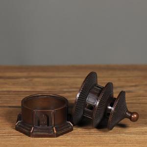 Elegante Quemador de Incienso de Latón para Oud e Incienso, Artesanía Tradicional Religiosa con Durabilidad Moderna y Características Naturales - Product Image 3