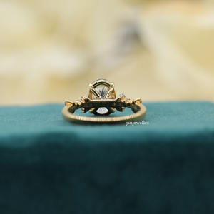 Luxury 10KT Solid Gold Engagement Ring with Oval Cut Lab Grown Diamond Beautiful Cluster Style Jewelry for Women Classic Style - Product Image 5