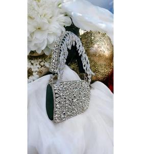 Nouvelle arrivée superbe main en relief perle lourde et pierre travail multicolore nuptiale soirée sacs à main femmes sac à main lourd sac à bandoulière - Product Image 1