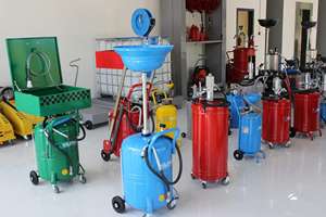 Réservoir de vidange d'huile usagée portable de 20 gallons, vidange d'huile à commande pneumatique, hauteur de l'entonnoir réglable, équipement de service de carburant - Product Image 2