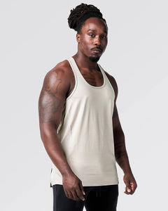 Débardeur de fitness respirant avec logo personnalisé pour hommes, gilet de gymnastique en polyester à séchage rapide, gilet de gymnastique uni avec options de taille plus, option OEM - Product Image 3