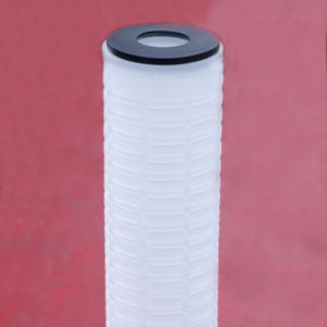 El núcleo plisado de alta eficiencia elimina las impurezas y proporciona agua pura - Product Image 1