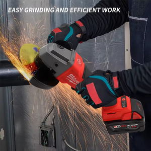 Amoladora Angular <span class=keywords><strong>Milwaukee</strong></span> de 18 V sin Escobillas, Diseño Compacto Li-i, M18 FULE, 9000 RPM, Alto Torque, 125 mm, para Reparaciones y Corte - Product Image 3