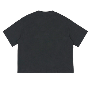 Venta al por mayor de los hombres recortada Boxy Fit Camiseta O-cuello Ropa de calle Pantalones cortos 100% Algodón Ropa de invierno Stock Ropa a granel - Product Image 2