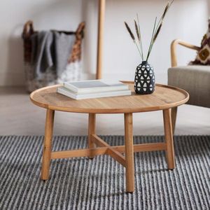 Table basse en bois construite en bois massif offrant une robustesse durable et une présence élégante dans le salon - Product Image 3