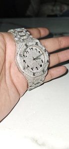 Montre à Quartz Personnalisée de Luxe pour Femmes Cadran en Diamant Moissanite Bracelet en Argent Sterling Rectangle en Cristal d'Acier de Haute Qualité - Product Image 2