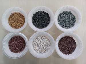 หินแกรนิตสีดำเข้มขนาด 2-4 มิครอน ขัดเงา ล้างน้ำ บดเป็นเศษละเอียด ใช้สำหรับปูพื้นภายในอาคารหรูหรา - Product Image 3