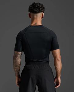 Camiseta de Compresión Deportiva para Hombre, de Secado Rápido, sin Costuras, Transpirable, Ajustada, para Yoga, Ciclismo y Actividades de Verano, Venta al Por Mayor Personalizada - Product Image 5